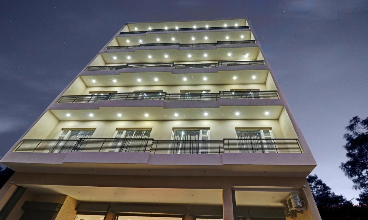 Hotel Treebo Kamron Regency Sector 80 Mohali Esterno foto
